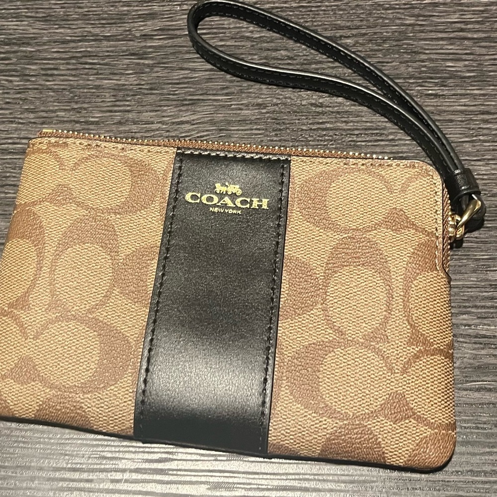 Coach Women's Black and Brown Wallet